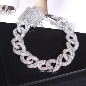 Bracelet chaîne cubaine en moissanite pour homme, style Hip Hop de luxe, entièrement pavé et étincelant, bijoux streetwear, cadeau audacieux - Product Image 5