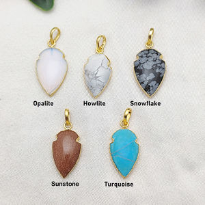 Colgante de Punta de Flecha de Howlite Natural, Chapado en Oro sobre Plata 925, Amuleto Personalizado para Fabricación de Joyas, Collares y Uso en Fiestas - Product Image 3