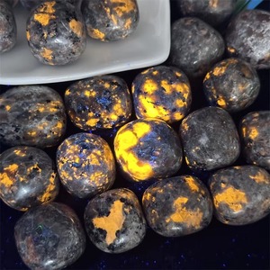 Opale naturelle en vrac, prix de gros, pierres de guérison en cristal, Yooperlite polie pour la décoration - Product Image 2