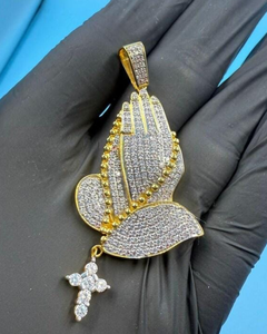 จี้รูปมืออธิษฐานประดับเพชรโมอิสซาไนต์ VVS เงินแท้ 925 ชุบทอง จี้ฮิปฮอป ผ่านการทดสอบเพชร ประดับเพชรเต็มตัว จี้หรูสั่งทำพิเศษ - Product Image 1