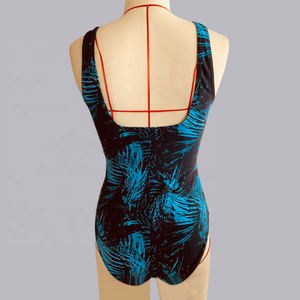 บอดี้สูทแฟชั่นฤดูร้อนสำหรับผู้หญิงเสื้อสีพื้นเซ็กซี่ออกแบบได้ตามต้องการสำหรับตกแต่งขนนก - Product Image 2