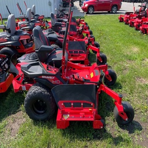 Cortadora de césped Gravely ZT HD 60 Diesel con sistema autopropulsado, motor de 196cc y 5000W de potencia para un mantenimiento del césped fácil y rápido. - Product Image 2