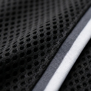 Ensemble sportif pour homme de haute qualité, personnalisé, composé d'un débardeur et d'un short de pickleball, en tissu micro-ventilant à séchage rapide, vêtements de sport OEM ODM - Product Image 4