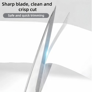 Tijeras para Cutículas de Acero Inoxidable, Hojas Rectas con Punta Afilada para Uñas, Diseño Duradero para Hombres, Mujeres y Niños - Product Image 1