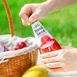 น้ำโหระพาบรรจุขวด 290 มล. น้ำผลไม้พร้อมเมล็ด ขายส่ง ราคาโรงงาน ผู้ผลิตเครื่องดื่มเพื่อสุขภาพในเวียดนาม - Product Image 3