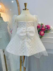 Robe de princesse décontractée pour filles, style licou, longue, à manches longues, en tulle orné de paillettes et de perles, écologique, ODM/OEM, pour mariages et événements variés - Product Image 4