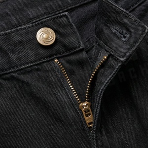 Shorts de Mezclilla Premium para Mujer, Pantalones Cortos Casuales Personalizados, Diseño Moderno y Desgastado, Cómodos para el Verano, con Cintura con Logotipo - Product Image 4