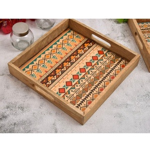 Bandeja de Servir de Madera Estilo Vintage con Base Decorativa de Arte Esmaltado para el Hogar - Product Image 3