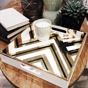 ถาดเสิร์ฟลายพิมพ์ MDF สวยหรู 56 ซม. ออกแบบมาเพื่อการตกแต่งโต๊ะอาหาร RR ENTERPRISES RR202512526 - Product Image 6