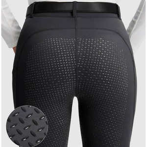 Pantalones de equitación ligeros y de diseño equilibrado con construcción transpirable y comodidad para un uso prolongado. - Product Image 5