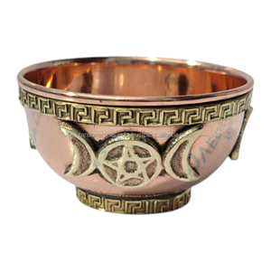Cuenco de Ofrenda de Cobre con Símbolo de Triple Luna y Diseño de Pentáculo, Incienso Indio Ecológico para Ceremonias Paganas y Ofrendas de Altar - Product Image 1