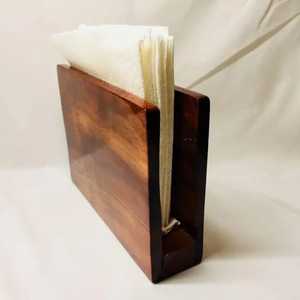 Porte-serviettes en bois artisanal, organisateur de mouchoirs vertical, finition grain brun foncé, élégant accessoire de table pour cuisine et salle à manger - Product Image 1