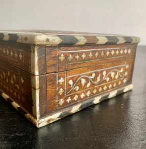 Modern High Quality Wooden Bone Inlay Jewelry Box Handmade Decorative Storage Organizer Customized Capacity for Rings Earrings - Product Image 1