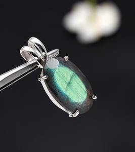 Pendentif ovale en labradorite grise naturelle, argent sterling 925, fait main, délicat, vintage, bijou en pierre précieuse, cadeau pour enfants - Product Image 6