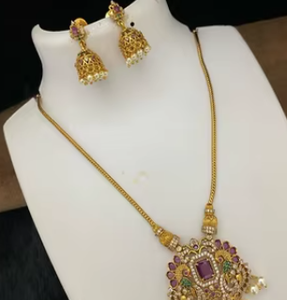 Hermoso y Moderno Juego de Collar con Colgante de Moissanita Chapado en Oro con Aretes para Mujer, para Bodas - Product Image 2