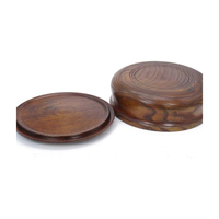 Pot en bois artisanal avec couvercle Designs artisanaux Idéal pour le stockage et le service de repas chauds Disponible auprès de fournisseur en gros