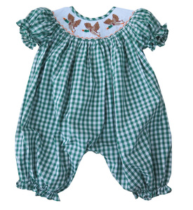 Robes et barboteuses pour filles en gingham vert de la série Canard brodé à la main - Silhouette trapèze en coton/polyester pour le printemps/été/automne - Product Image 4
