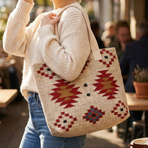 Sacs fourre-tout turcs Kilim personnalisés, sacs à bandoulière légers indiens en gros pour femmes, sacs de marché pour vêtements - Product Image 1