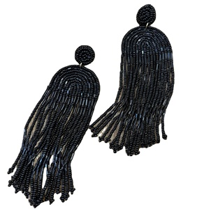 Boucles d'oreilles en perles de graines noires, boucles d'oreilles multi-perles personnalisées, bijoux de fête pour femmes au meilleur prix, boucles d'oreilles en perles - Product Image 1