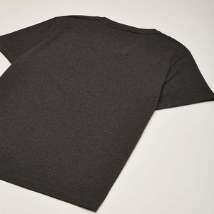 ผู้ผลิต OEM เสื้อยืดคอกลมแขนสั้นทรงปกติสำหรับผู้ชาย ผ้าฝ้าย 100% ระบายอากาศได้ดี แห้งเร็ว ลายเรียบ รับสั่งทำ - Product Image 2