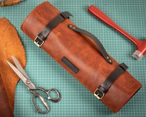 Bolsa de Herramientas de Cocina de Cuero Genuino Hecha a Mano, Organizador de Cuchillos Enrollable, Resistente a Olores, Resistente, Cómoda para Viajar, para Cocina - Product Image 1