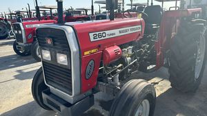 Tracteur à roues Massey Ferguson 260 2WD de haute qualité, 60 CV, transmission par engrenages avec moteur, adapté à divers terrains et systèmes de culture, pompe incluse - Product Image 5