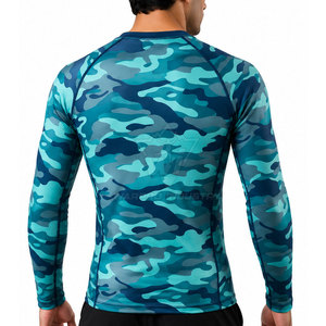 เสื้อรัดกล้ามเนื้อแขนยาวสำหรับผู้ชาย Pro Fit Rash Guard สำหรับว่ายน้ำ เล่นเซิร์ฟ วิ่ง และออกกำลังกาย - Product Image 4