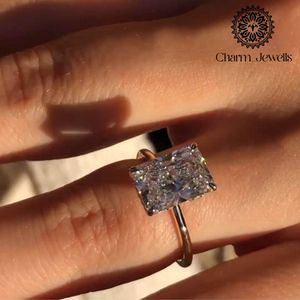 Bague de Fiançailles et d'Éternité Classique pour Femme Charm_Jewells en Argent Plaqué Or Rose 18K avec Moissanite Taille Coussin et Sertissage à Griffes IGI - Product Image 4