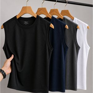เสื้อกล้ามผู้ชาย Macci คอกลม สีพื้น ผ้าตาข่ายระบายอากาศ น้ำหนักเบา ผ้าฝ้าย 100% สไตล์สปอร์ต สำหรับออกกำลังกายและเล่นกีฬา - Product Image 1