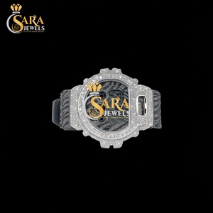 Montre de créateur en diamant VVS Moissanite avec cadran glacé, bracelet en caoutchouc, acier inoxydable, bijou cadeau haut de gamme provenant d'un fournisseur indien - Product Image 3