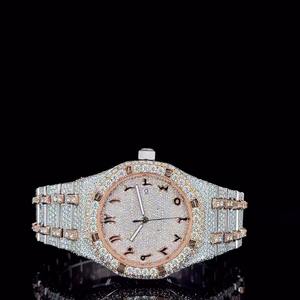 Reloj de Pulsera de Lujo de Dos Tonos, Fabricación India, con Correa Resistente en Oro Rosa y Acabado en Oro Rosa, Disponible para Exportación - Product Image 4