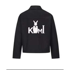 Blouson Bomber Unisexe Personnalisé Streetwear à Col Montant Zippé Noir Décontracté avec Imprimé Graphique et Logo Brodé sur le Devant OEM - Product Image 2