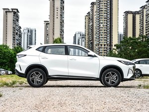 Changan <span class=keywords><strong>X5</strong></span> Plus 2026 Deuxième Génération 1.5T Édition <span class=keywords><strong>Pioneer</strong></span> PRO - Product Image 2