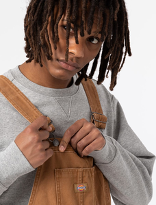 Peto vaquero moderno para hombre, corte ajustado, suave y cómodo, con tirantes ajustables, estilo casual urbano. - Product Image 5