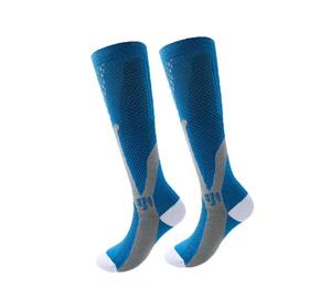 Chaussettes de compression sportives pour hommes, hauteur genou, respirantes, en polyamide tricoté, antidérapantes, fines, pour l'été - Product Image 2