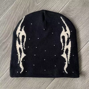 Gorros de Invierno de la Mejor Calidad con Diseño de Etiqueta Personalizada, Gorro de Invierno Tejido, Personalización Disponible - Product Image 2