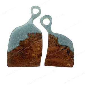 ถาดไม้ทรงสี่เหลี่ยมพร้อมลายเรซิ่นสีฟ้าครามและที่วางแก้ว - Product Image 3