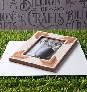 Cadre en bois et résine personnalisé de qualité supérieure, fait main, pour décoration murale ou de table - Product Image 2