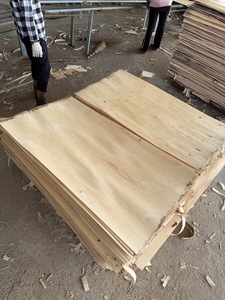 Tablero de Madera Contrachapada de Caucho con Núcleo de Chapa de Madera Cortada Rotacionalmente, Diseño Industrial, Duradero, Ecológico, 5-10% de Humedad, 1270x640mm, para Muebles - Product Image 3