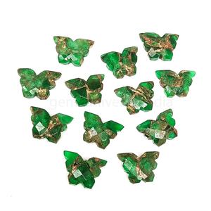 Pierre précieuse sculptée en forme de papillon, turquoise cuivrée verte, mini-briolette de cristal de 14 mm pour la fabrication de bijoux, fournitures en gros de pierres précieuses - Product Image 1
