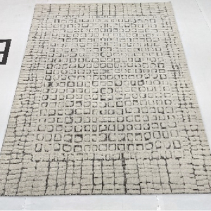 Tapis tufté fait main pour la décoration intérieure de la chambre à coucher, tapis tufté en laine épaisse de luxe pour un confort premium dans la chambre à coucher - Product Image 6