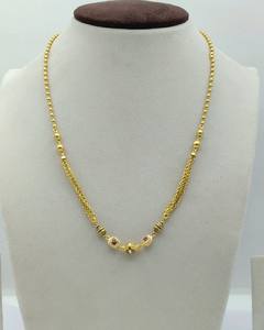 Collar de Oro Amarillo con Múltiples Hilos y Detalles de Rubí y Diamantes, Joyería Fina Sofisticada en Capas para Mujer - Product Image 1