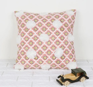Funda de Cojín Cuadrada Moderna con Textura Hecha a Mano, Color Naranja y Blanco, para Decoración del Hogar, 100% Algodón, PINKCITY(IHC), Cierre con Cremallera - Product Image 1