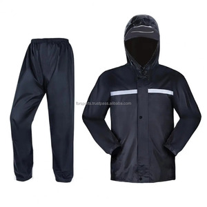 Conjunto de chaqueta y pantalón de seguridad impermeable con capucha y estampado reflectante personalizado para trabajadores de carreteras y construcción - Product Image 5