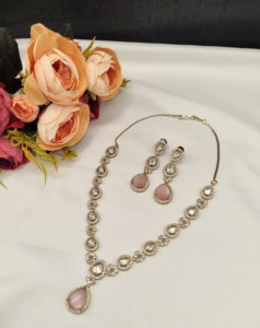 Elegant Teardrop Gemstone Jewelry Set <b>Delicate</b> Uncut Kundan Lightweight Pendant <b>Necklace</b> Set Party Wear Fine Fashion Wholesaler - Product Image 1