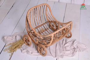 A rustic rattan baby <b>stroller</b> set <b>for</b> newborns and <b>toddlers</b>. A prop <b>for</b> newborn photography. - Product Image 4