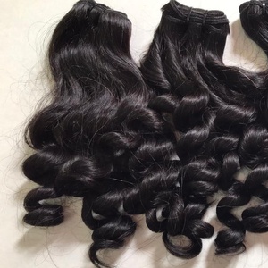 CDYHAIRVN Paquetes de Cabello Natural Ondulado Suelto, 100% Cabello Humano Vietnamita, Textura Suave y Voluminosa - Product Image 1