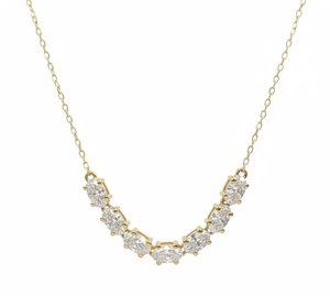 Collier pendentif en or 10 carats pour femme, diamant taille brillant rond, serti griffe, chaîne serpent, classique pour le quotidien - Product Image 1