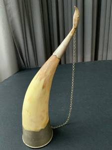 Vente en gros d'usine : Corne de buffle véritable sculptée à la main pour activités de plein air et cadeaux d'événements historiques - Product Image 6