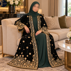 Tela de Terciopelo Negro con Bordado Floral Dorado y Borde Ornamentado |   Motivos Florales Delicados y Dobladillo Decorativo para la Confección de Abayas - Product Image 3